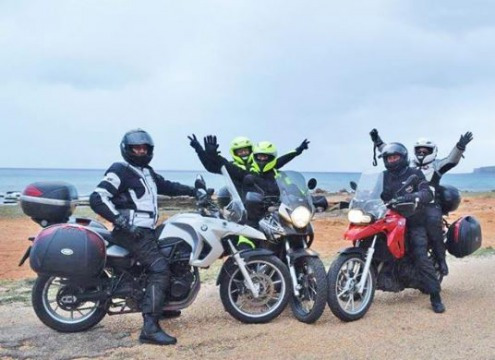 Vola in Sicilia e noleggia qui la tua moto